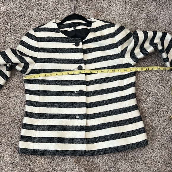 Talbots blue and white jacket - Picture 6 of 6